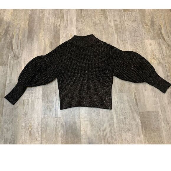 NWT Chunky knit black,metallic accent, with puffy sleeves.sz M - Picture 13 of 13